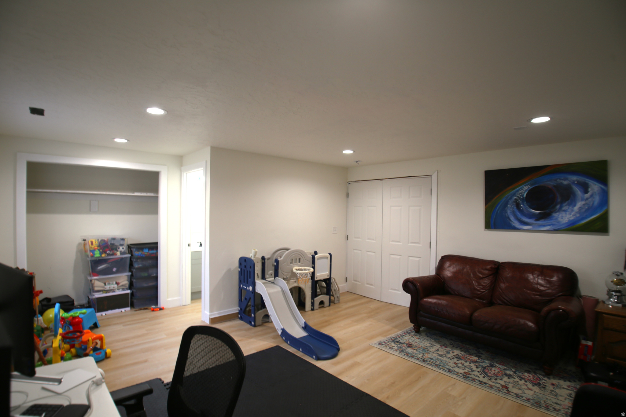 THANKSGIVING MEADOWS - Residential