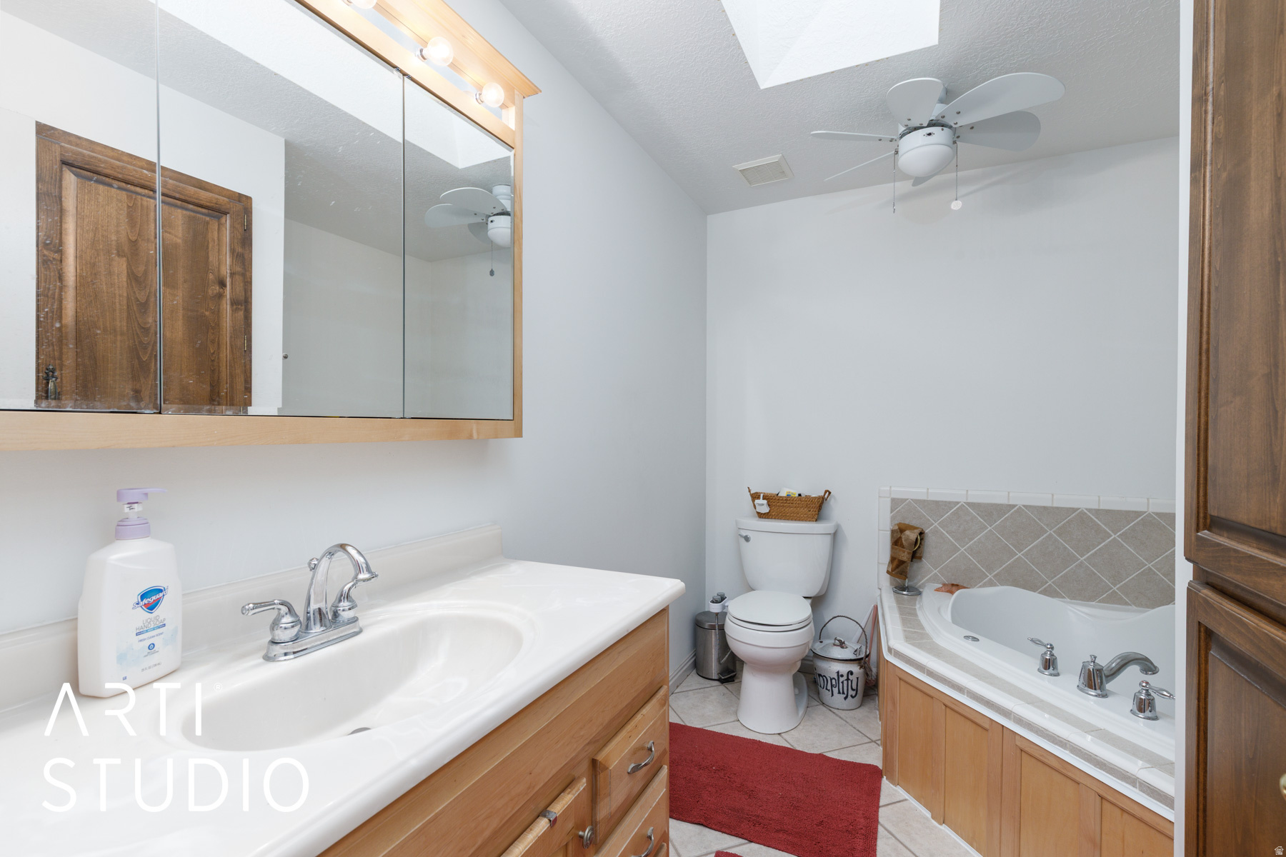 MINNIE CREEK ESTATES - Residential