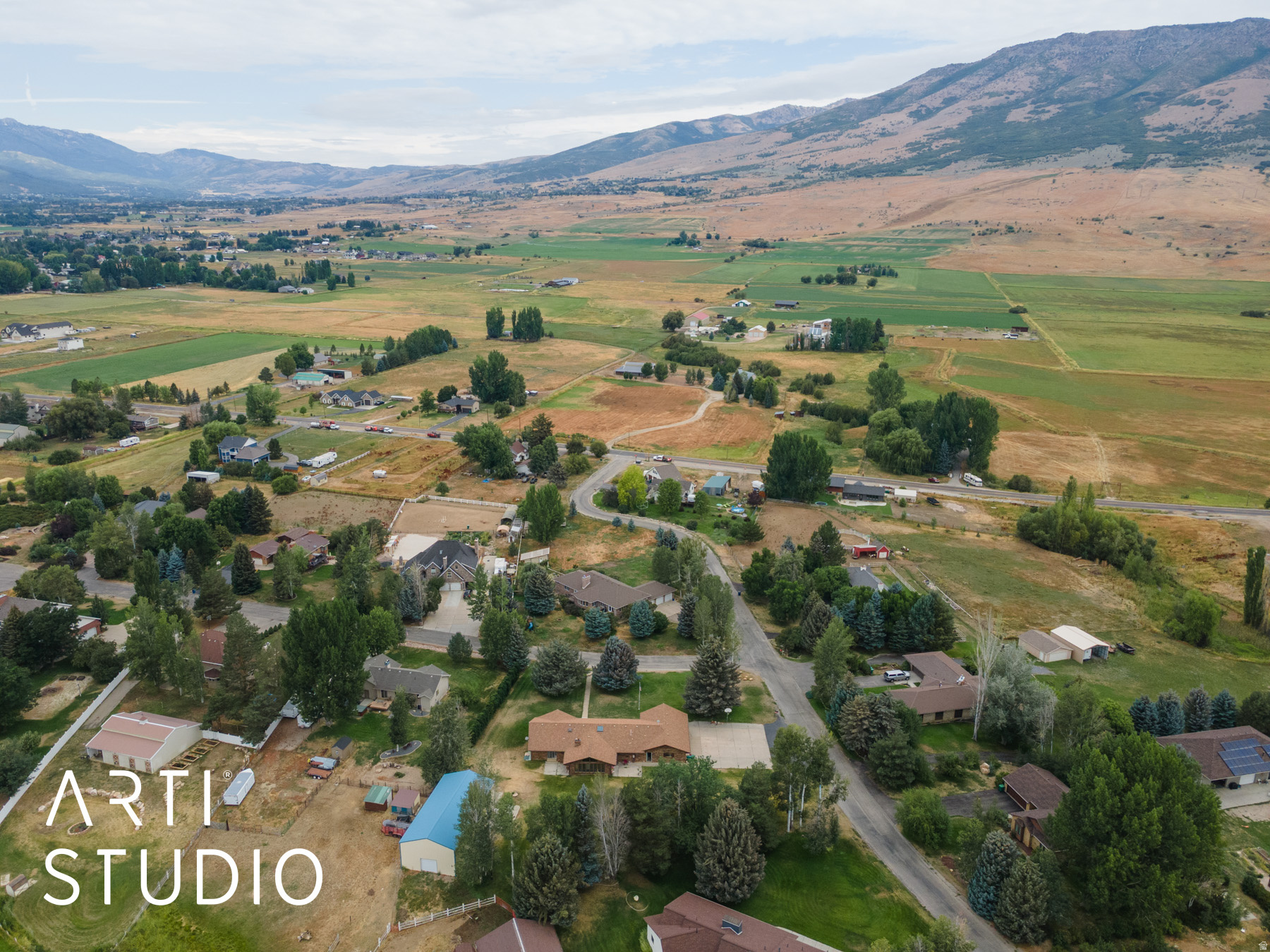 MINNIE CREEK ESTATES - Residential