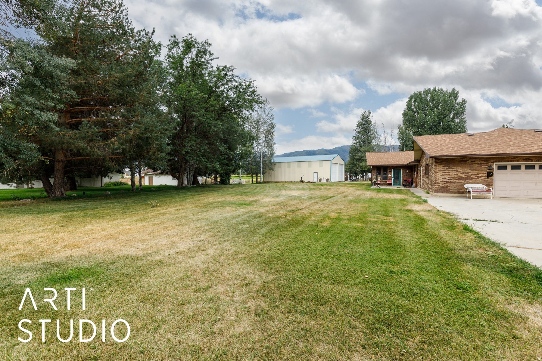 MINNIE CREEK ESTATES - Residential