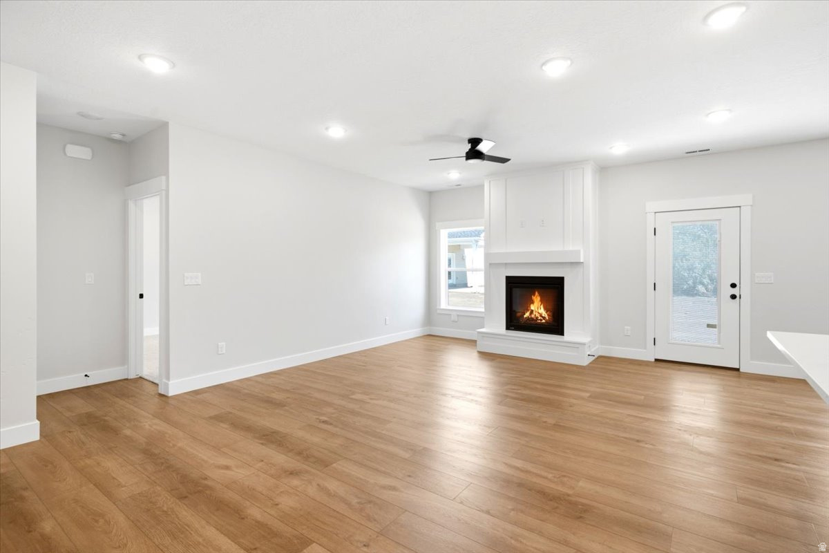 SPRING CREEK - Residential