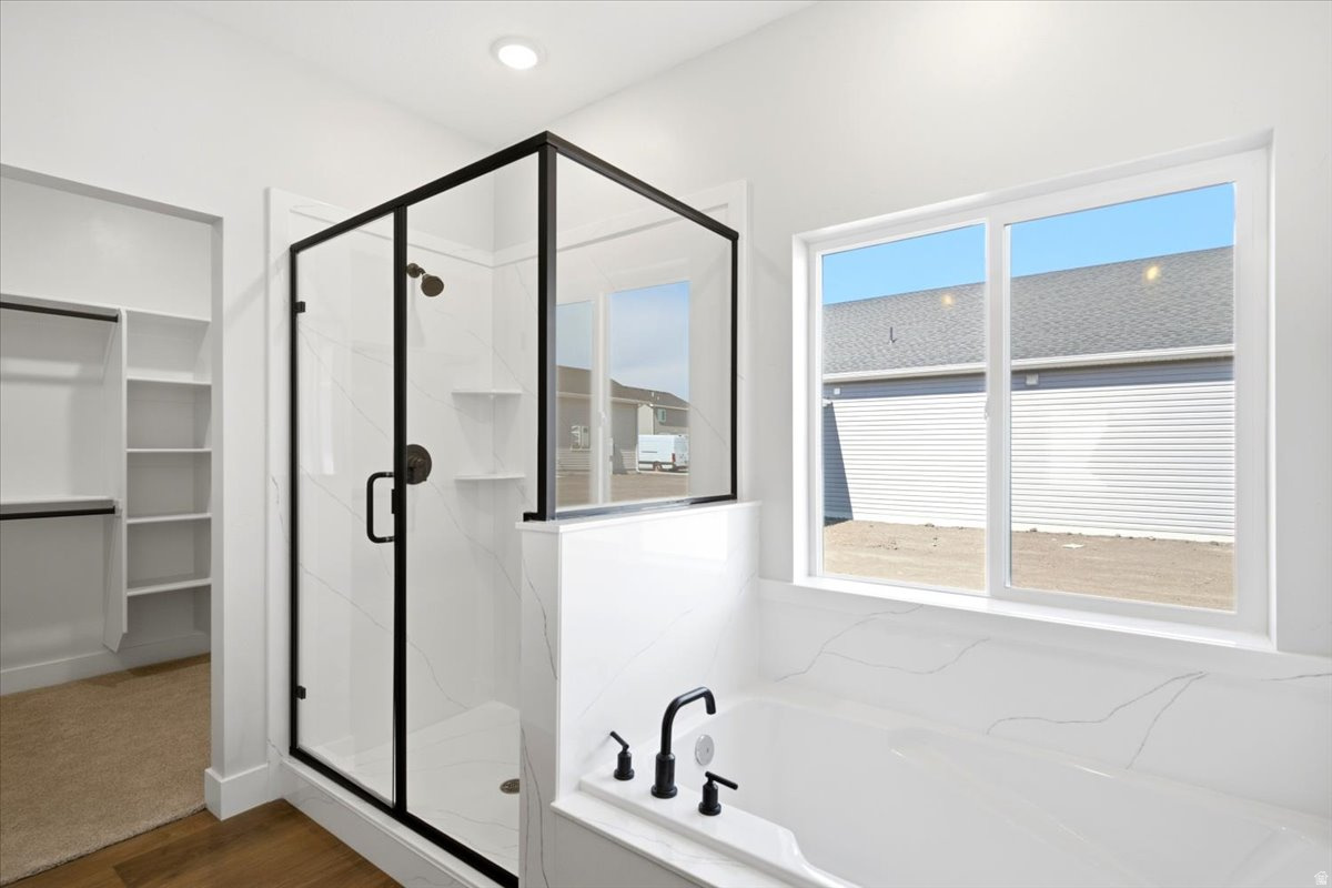 SPRING CREEK - Residential