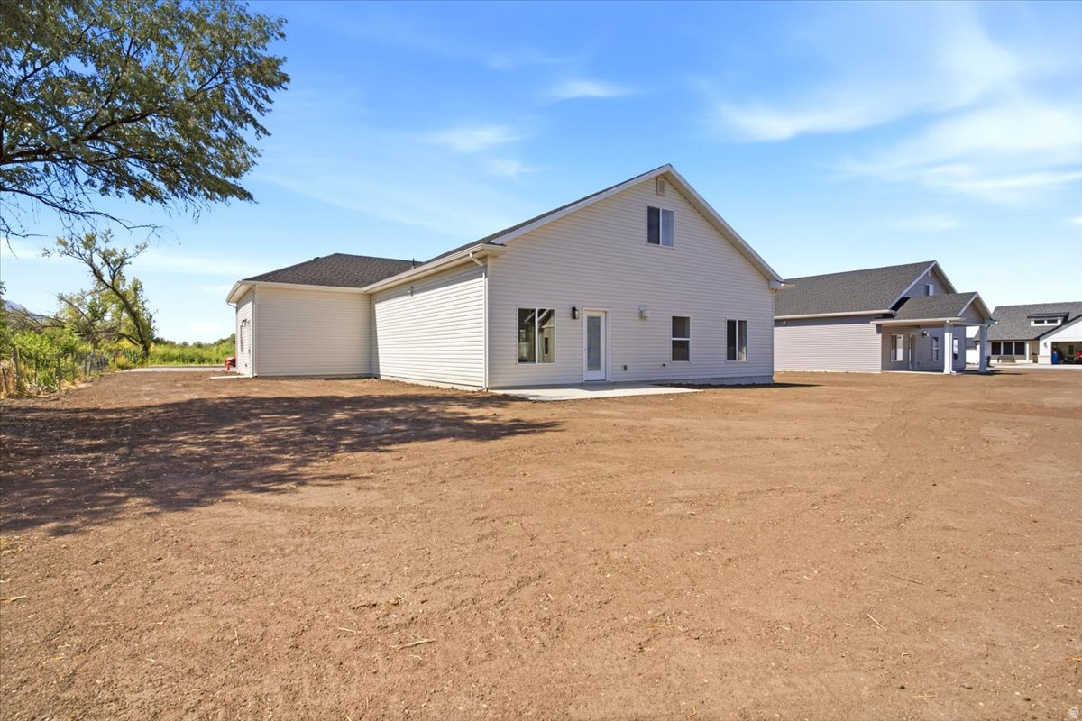 SPRING CREEK - Residential