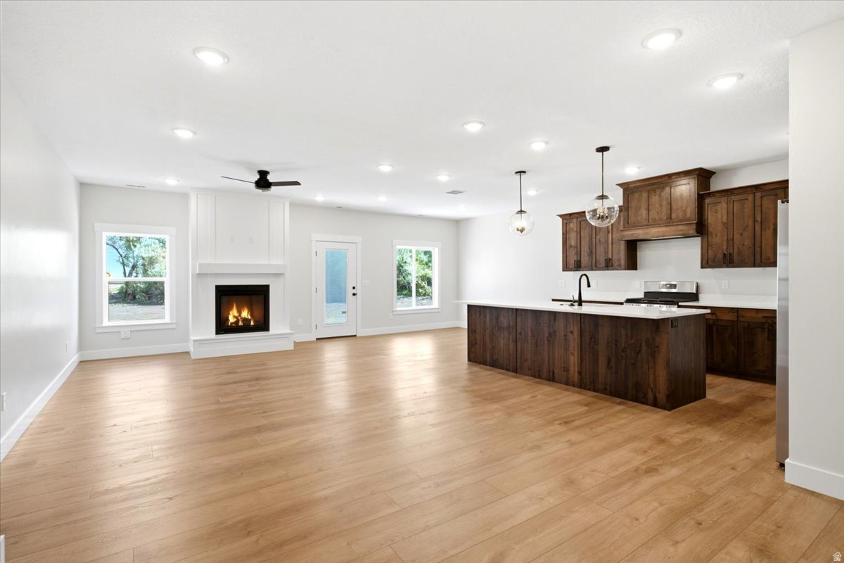 SPRING CREEK - Residential