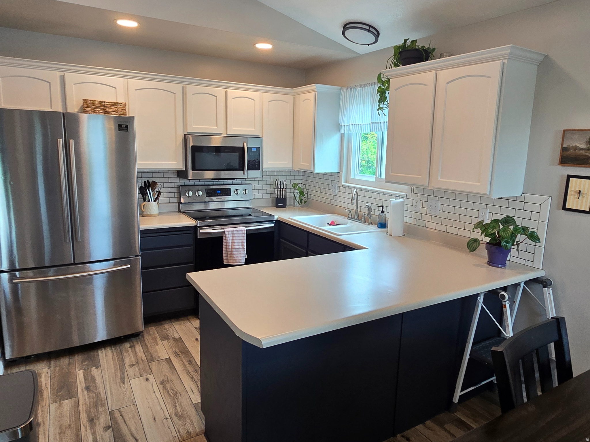 KAYSVILLE ESTATES - Residential