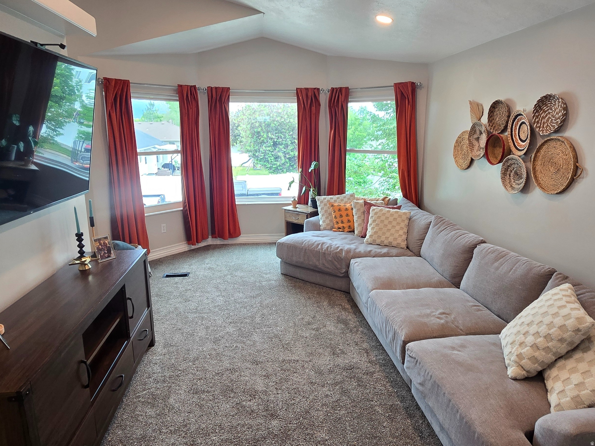 KAYSVILLE ESTATES - Residential