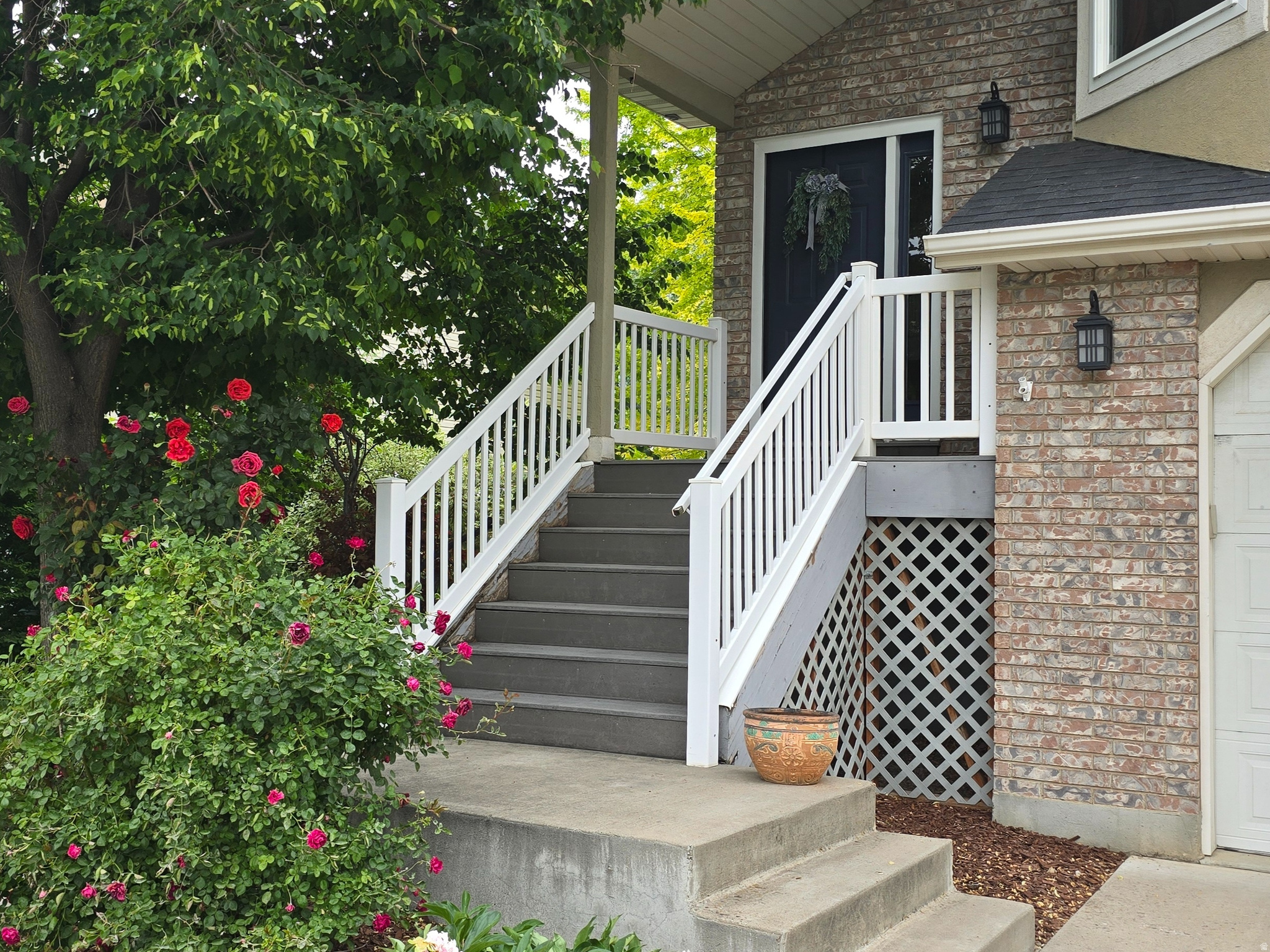 KAYSVILLE ESTATES - Residential