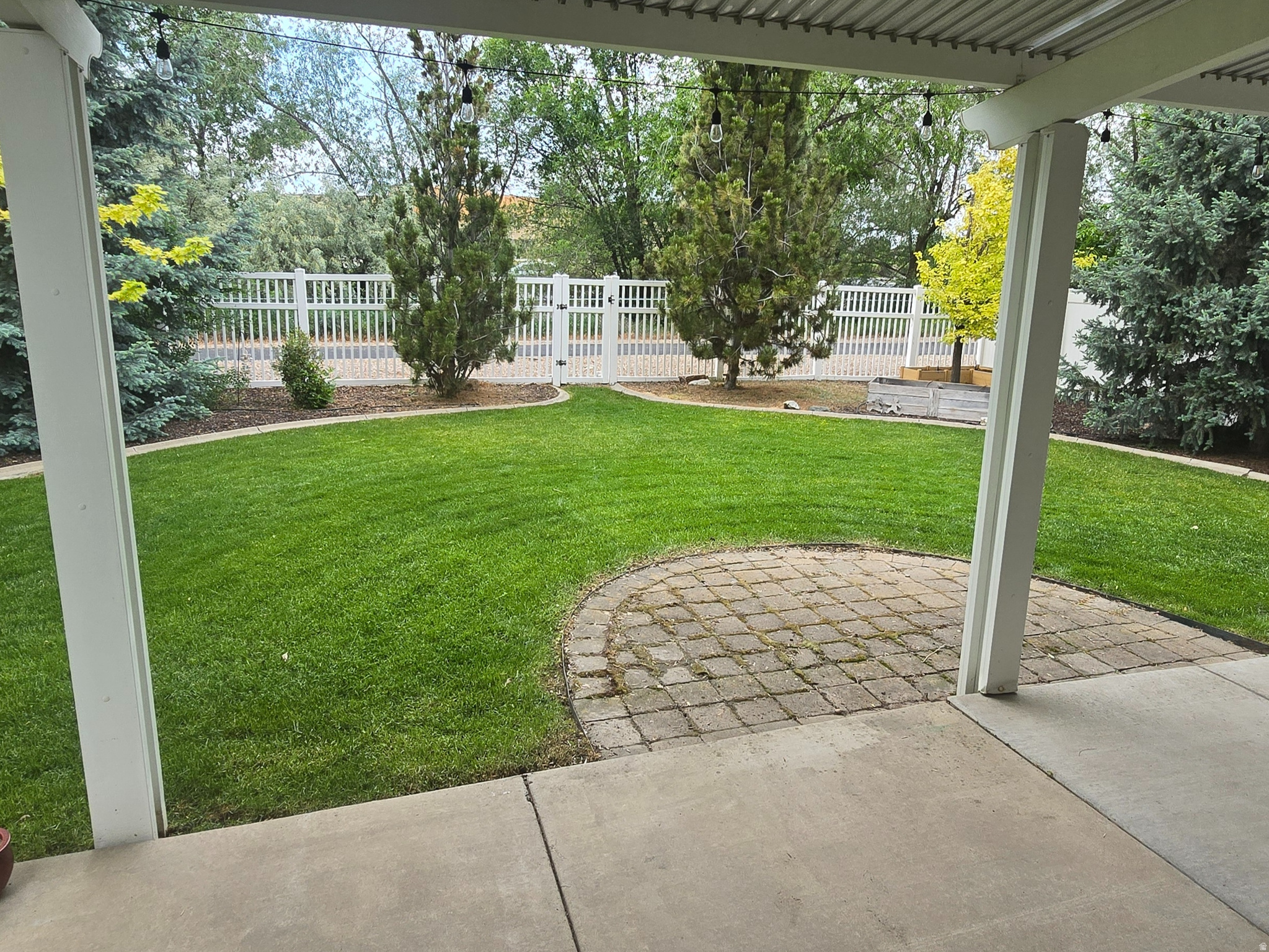 KAYSVILLE ESTATES - Residential