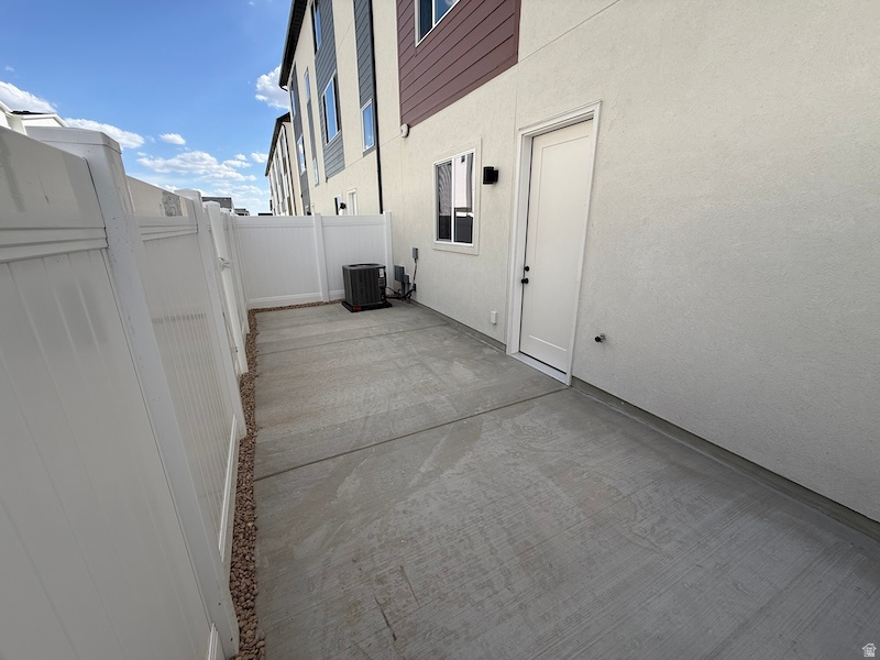 TOWNS AT BRYLEE FARMS - Residential