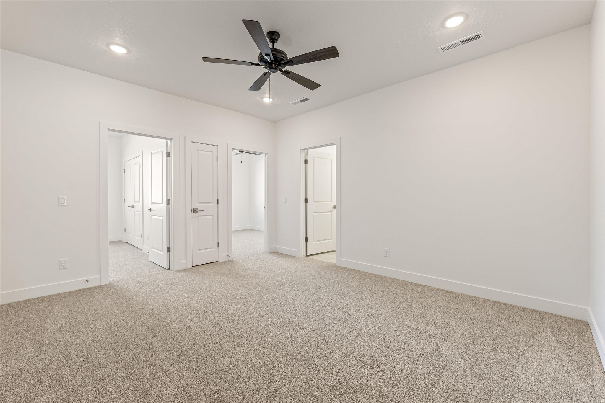 SAGE VILLAS - Residential