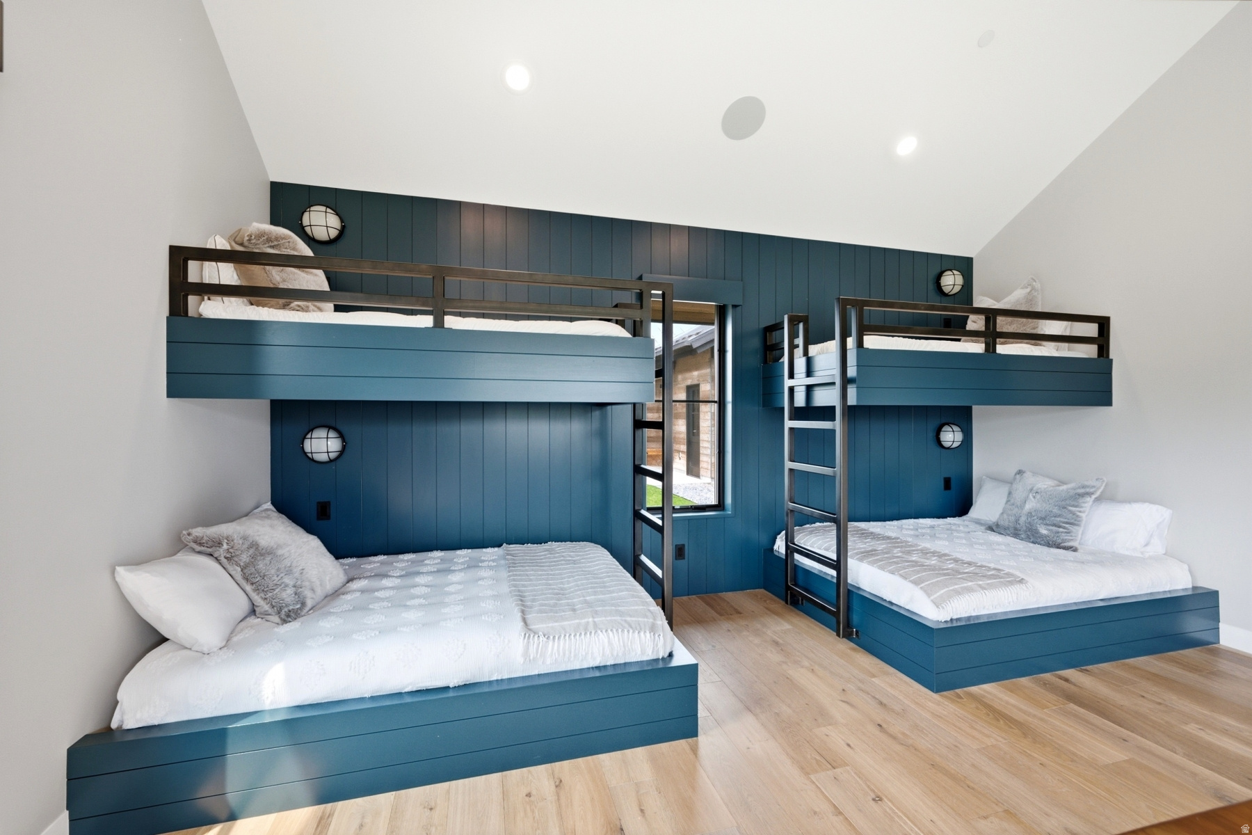 VICTORY RANCH - Residential
