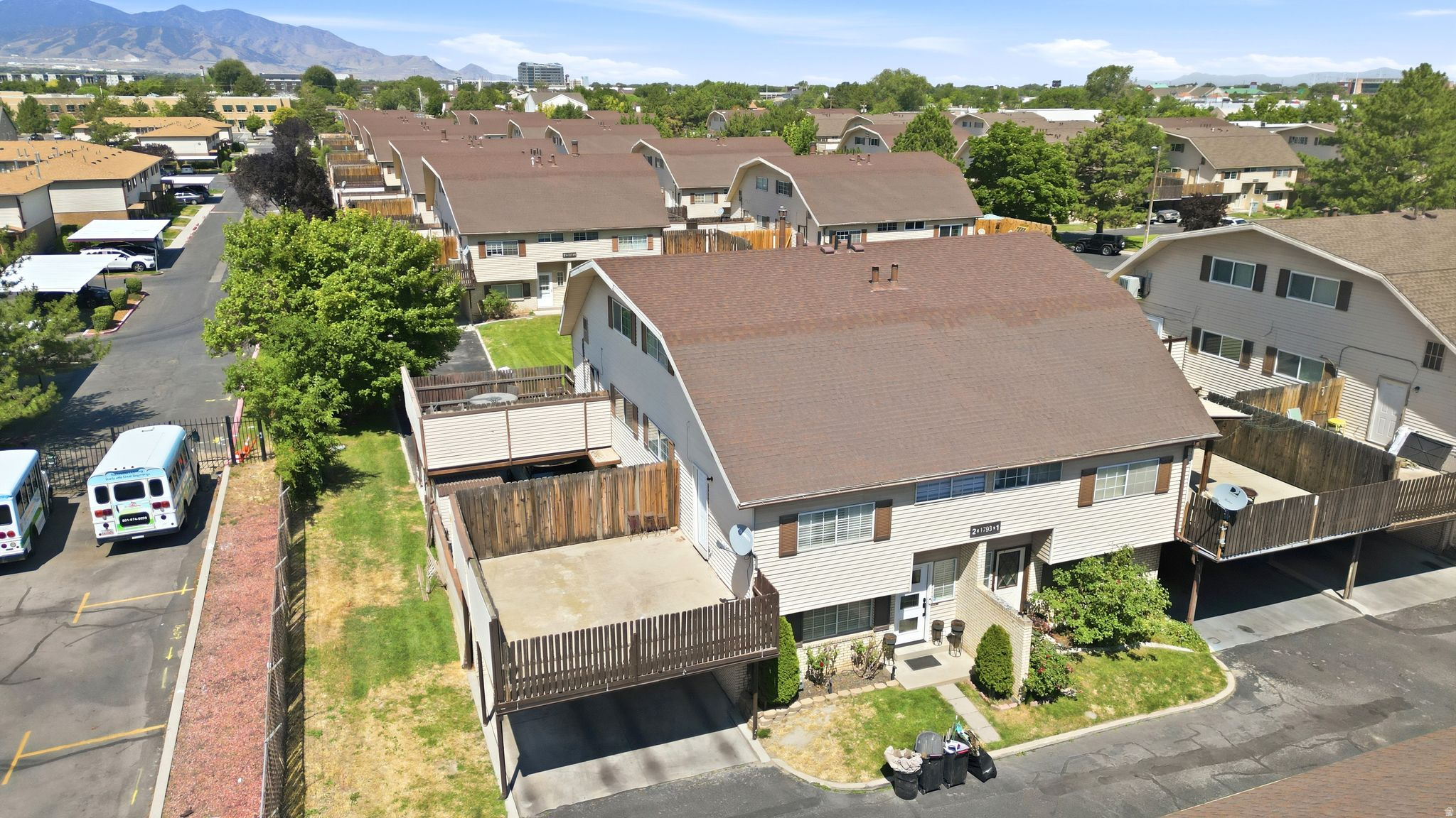 HOMESTEAD FARMS - Residential
