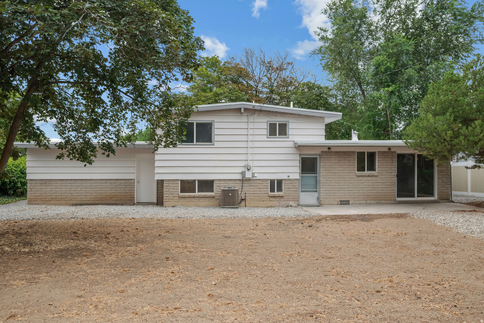 SOUTHLAND AC - Residential