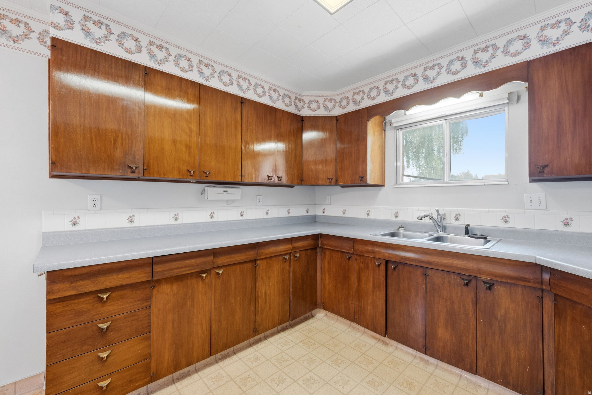 HOFFMAN HEIGHTS - Residential
