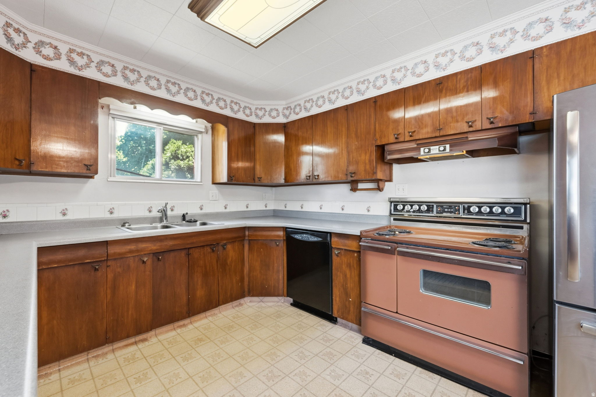 HOFFMAN HEIGHTS - Residential