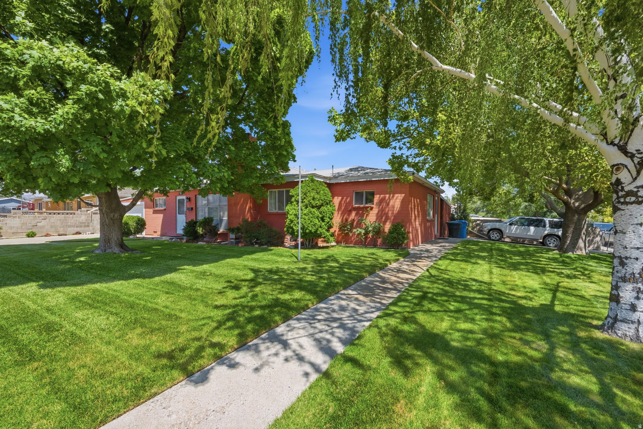 HOFFMAN HEIGHTS - Residential