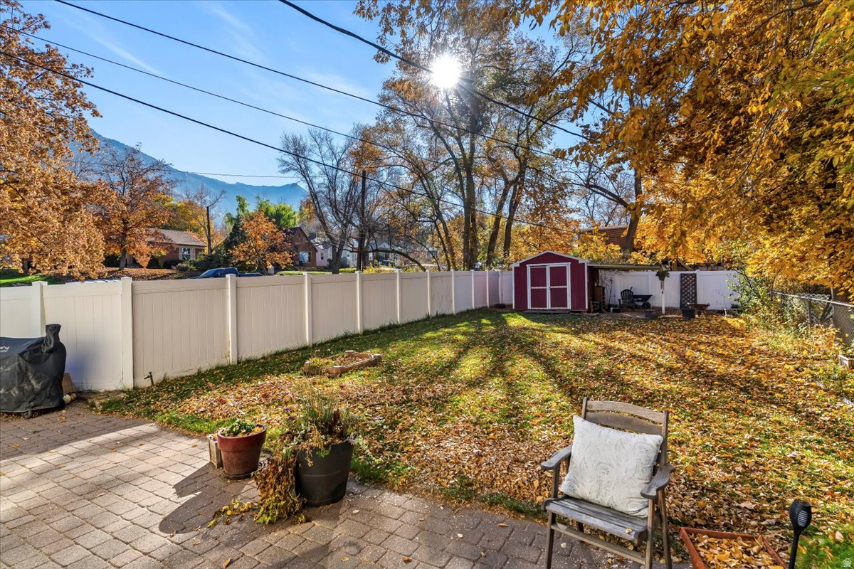 NOB HILL - Residential