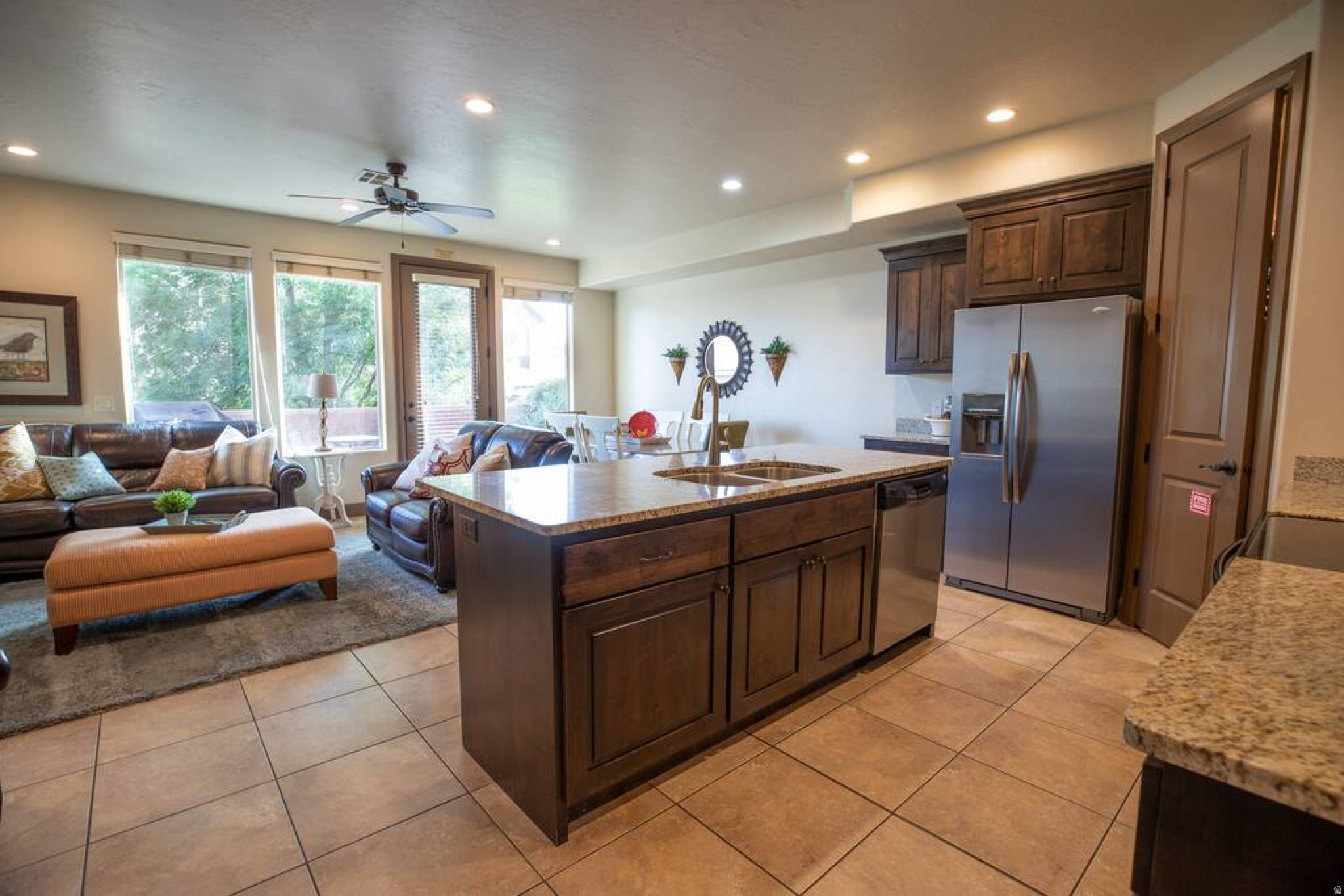 CORAL RIDGE TOWNHOMES PH 3-A - Residential