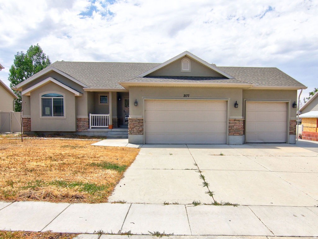 SUNSET ESTATES - Residential