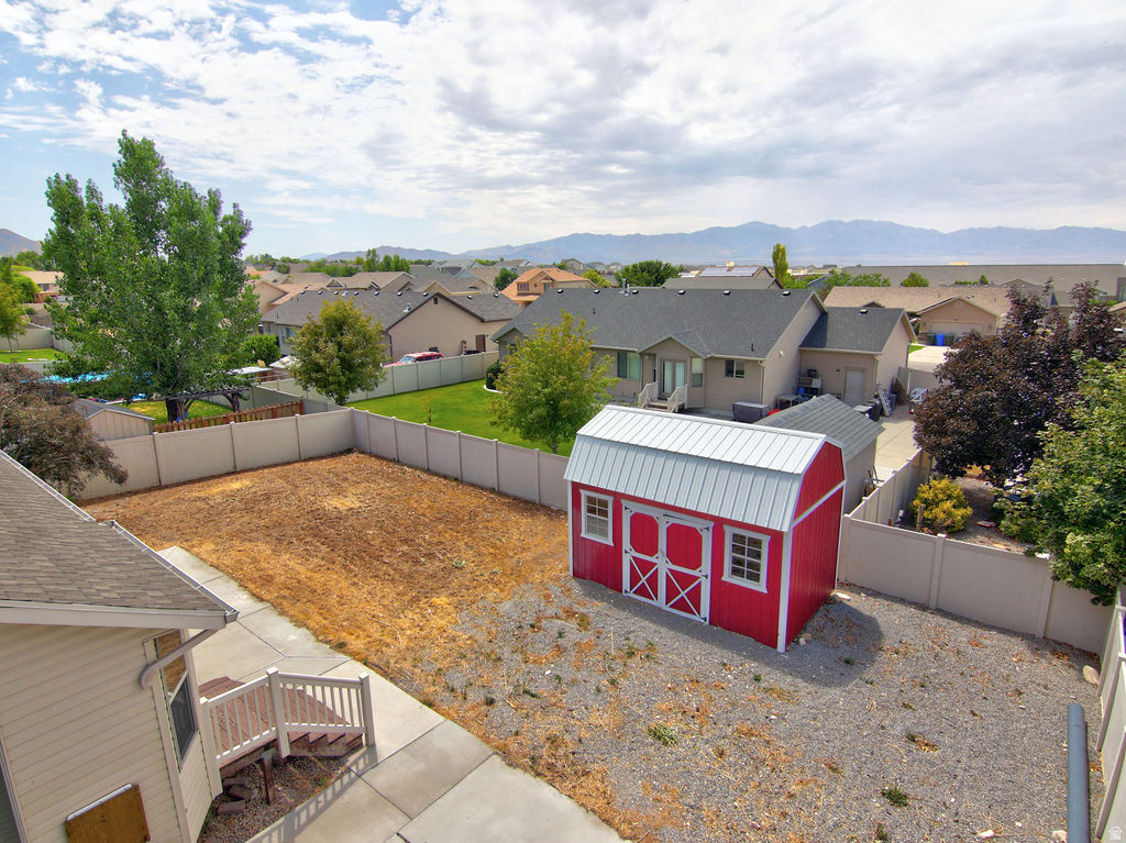 SUNSET ESTATES - Residential