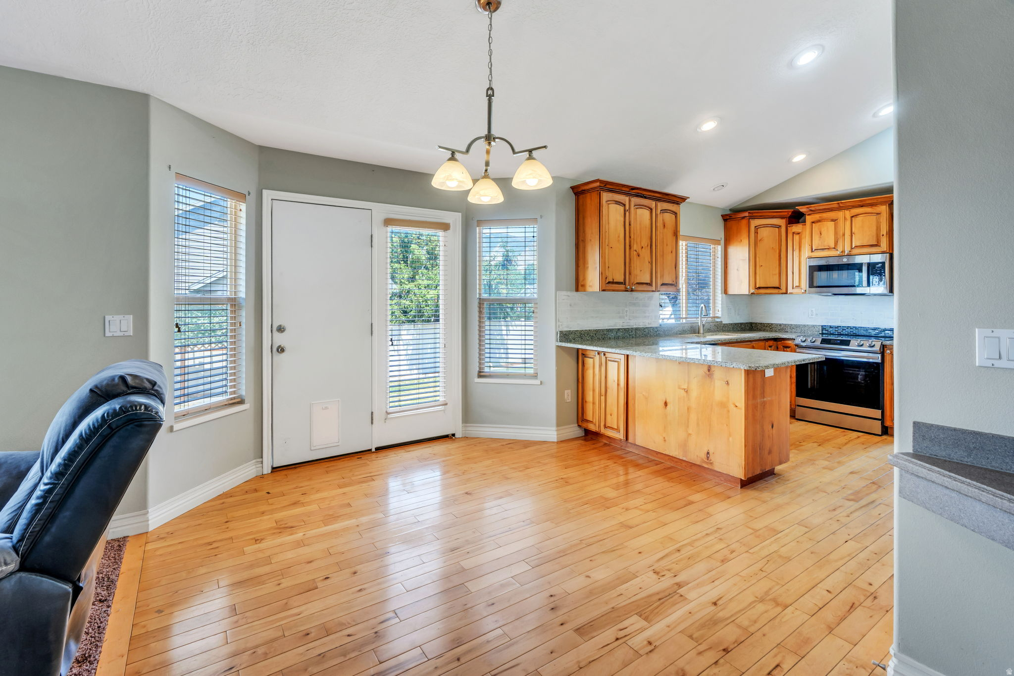 SUNRISE RIDGE - Residential