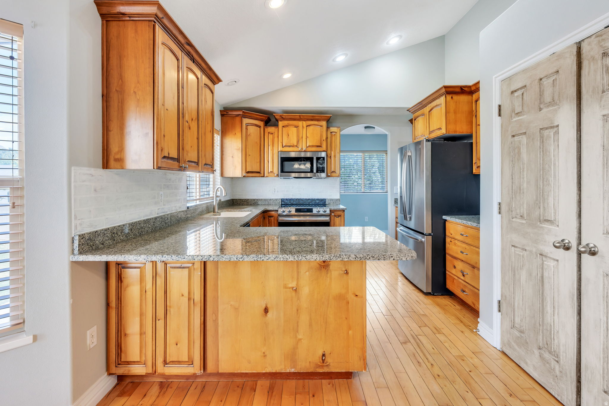 SUNRISE RIDGE - Residential