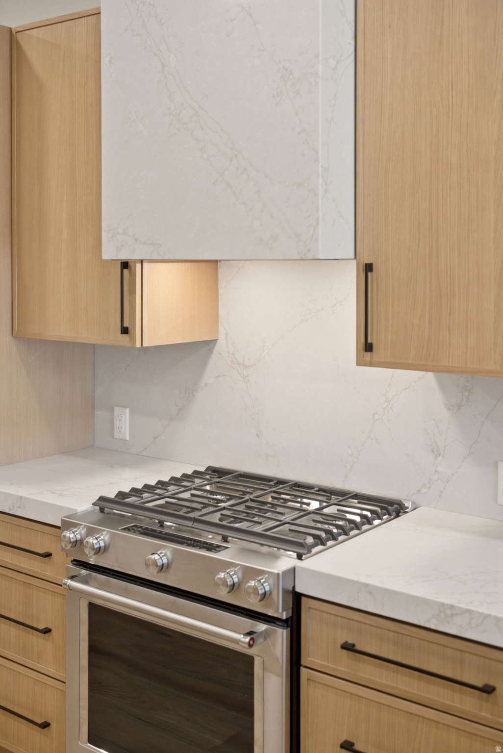 STUDIO CROSSING TOWNHOMES - Residential