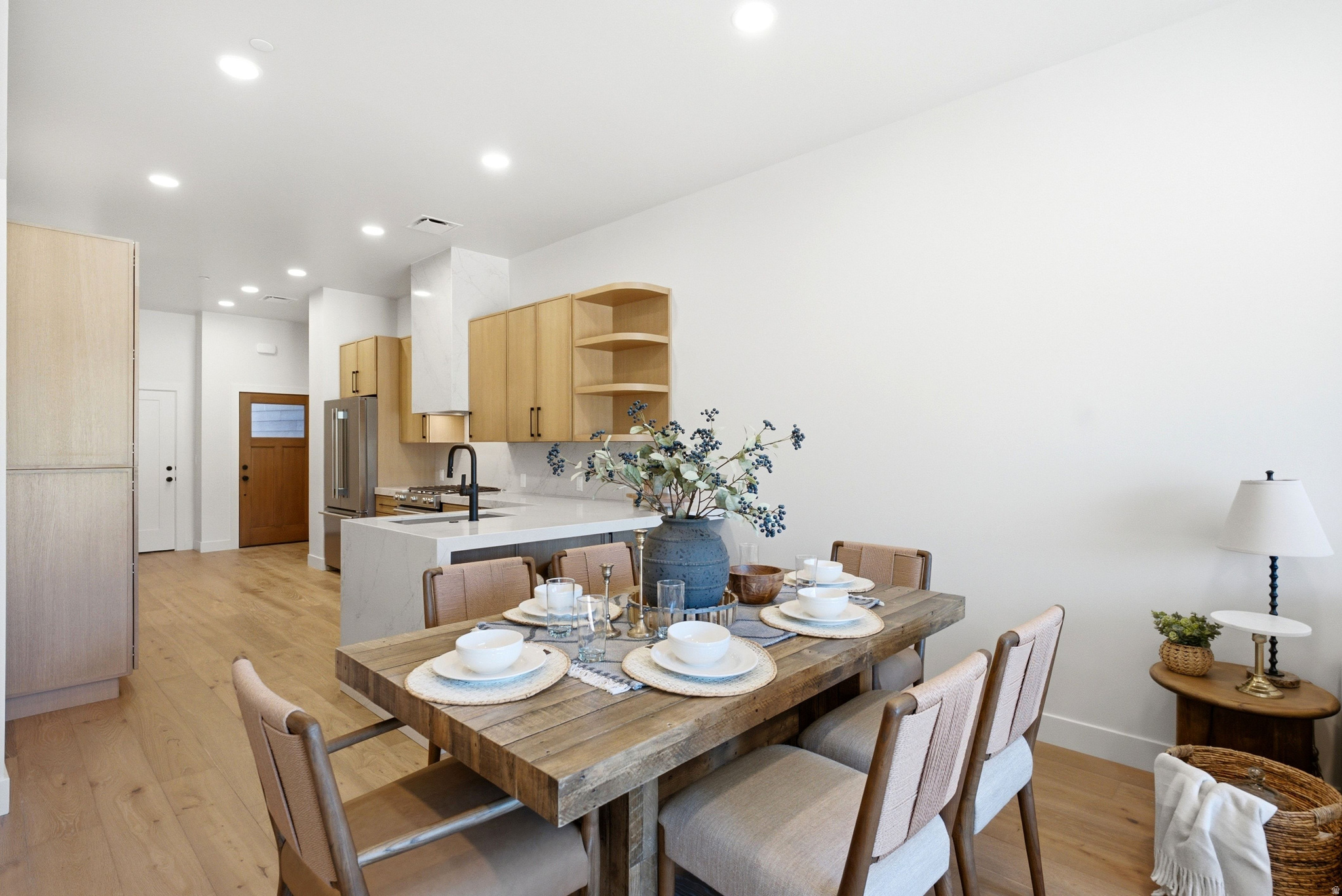 STUDIO CROSSING TOWNHOMES - Residential