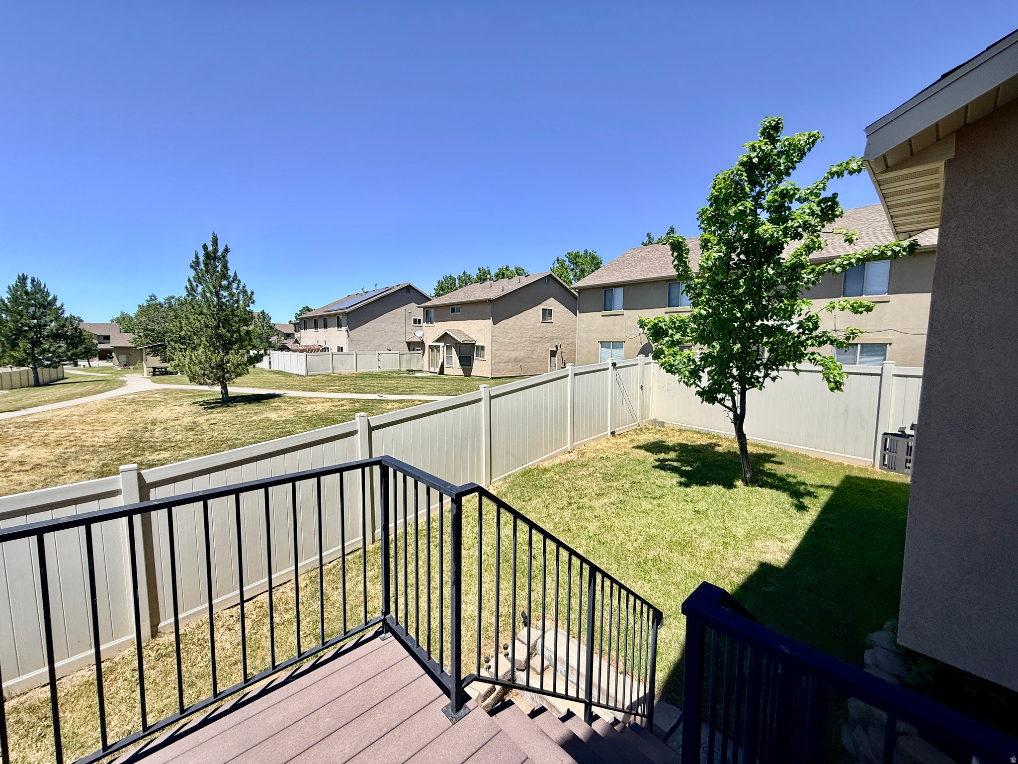 STONEFIELD VILLAGE - Residential