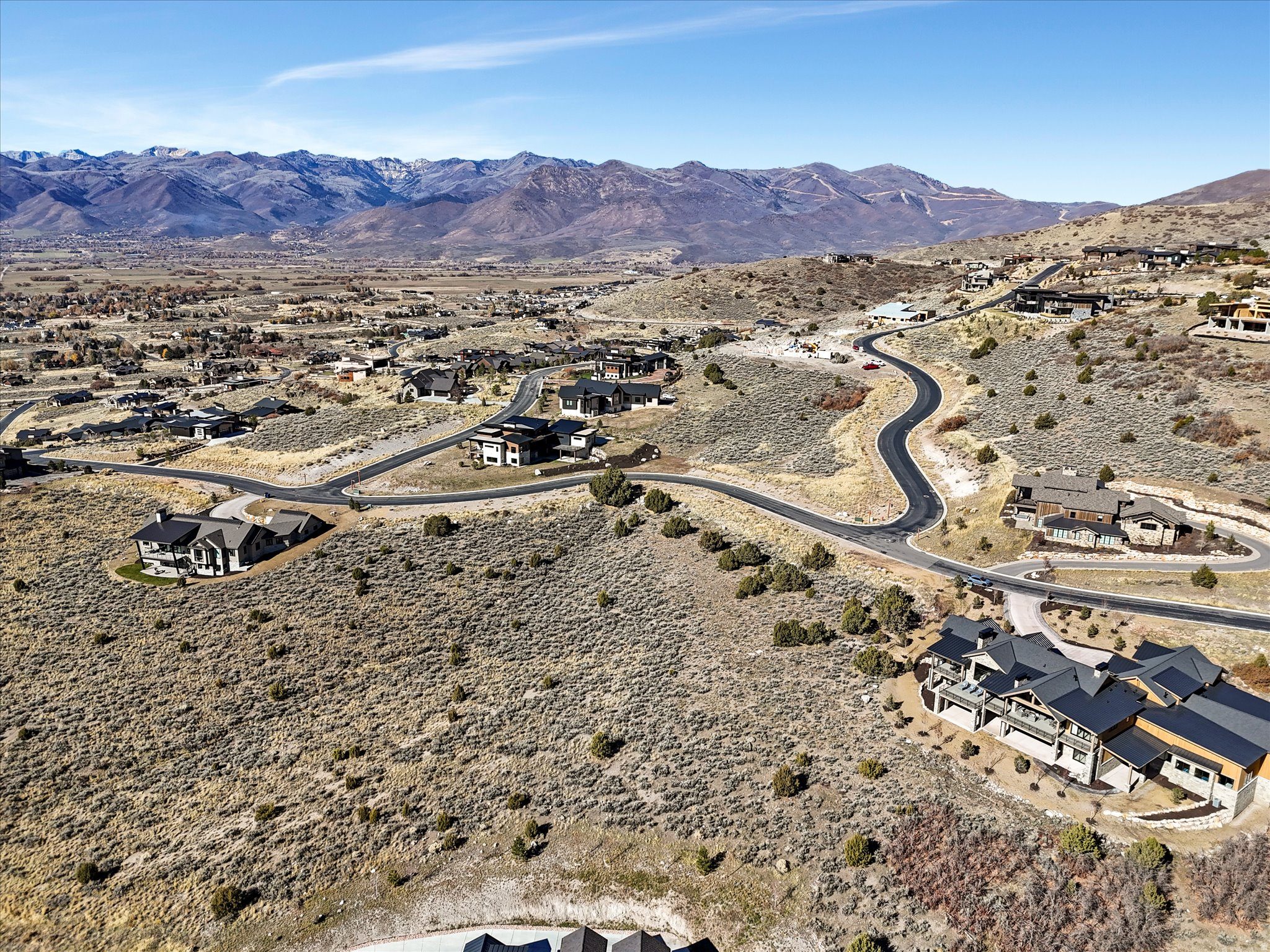 RED LEDGES - Land