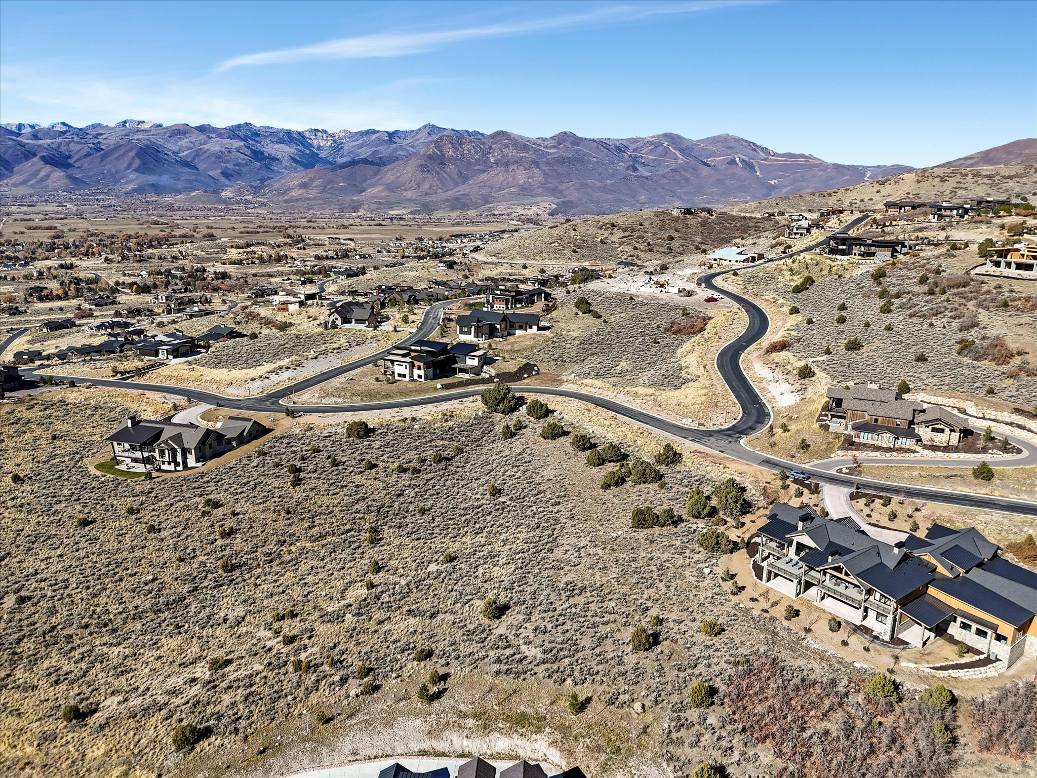 RED LEDGES - Land