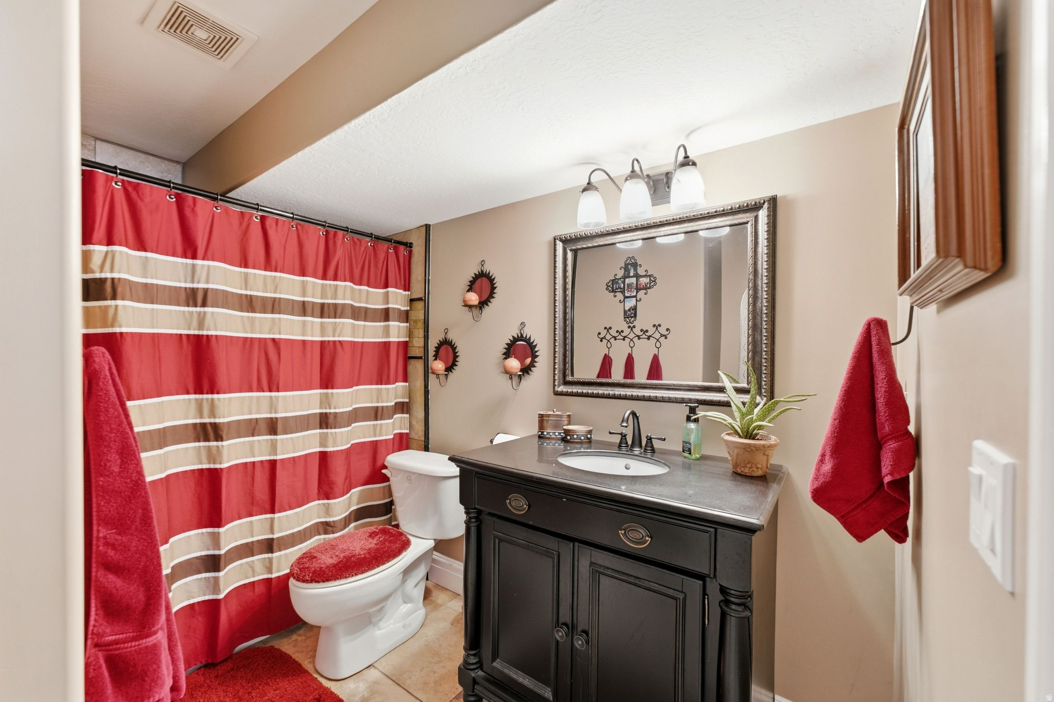 COOKS COUNTRY COVE - Residential