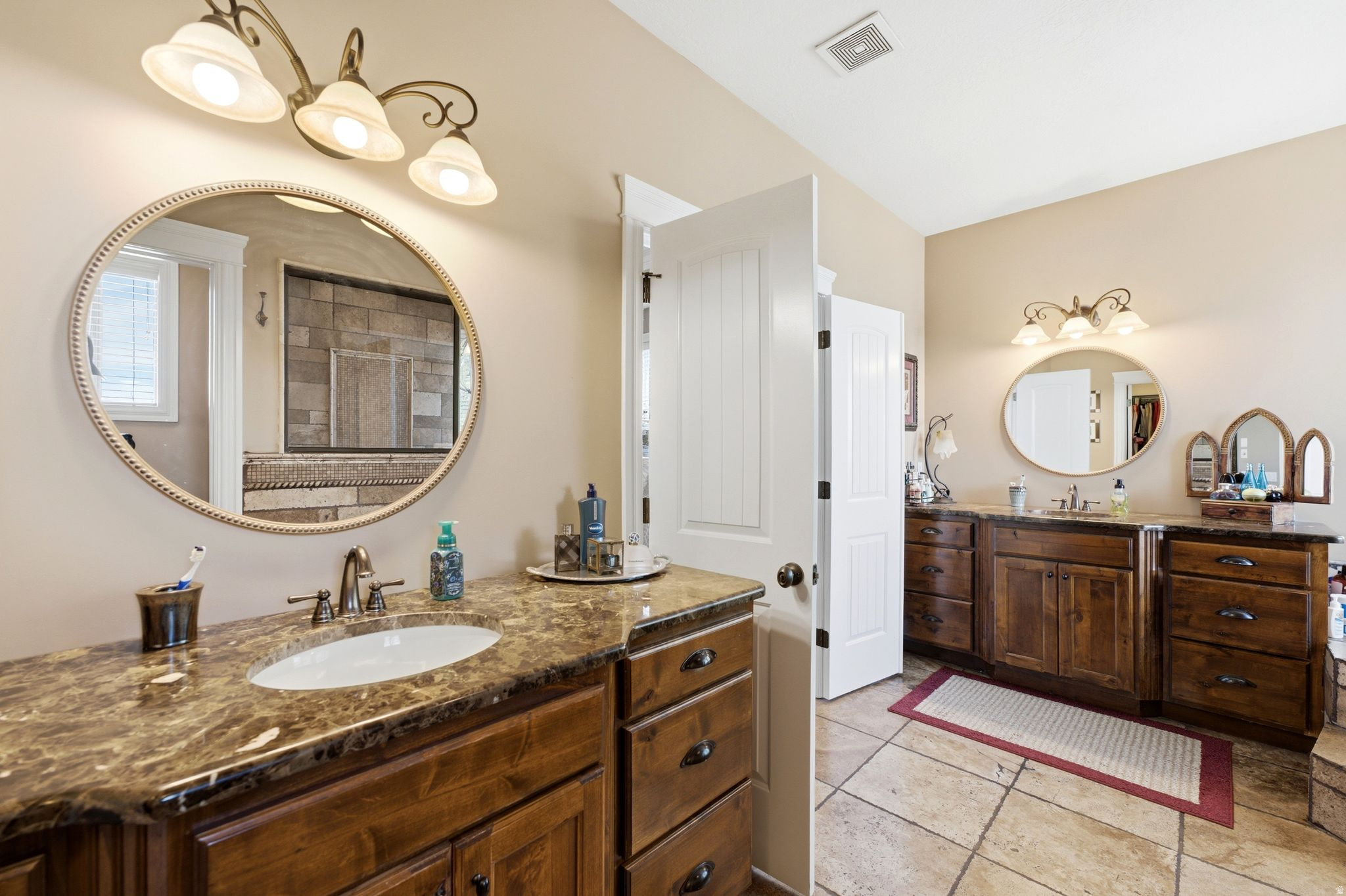 COOKS COUNTRY COVE - Residential