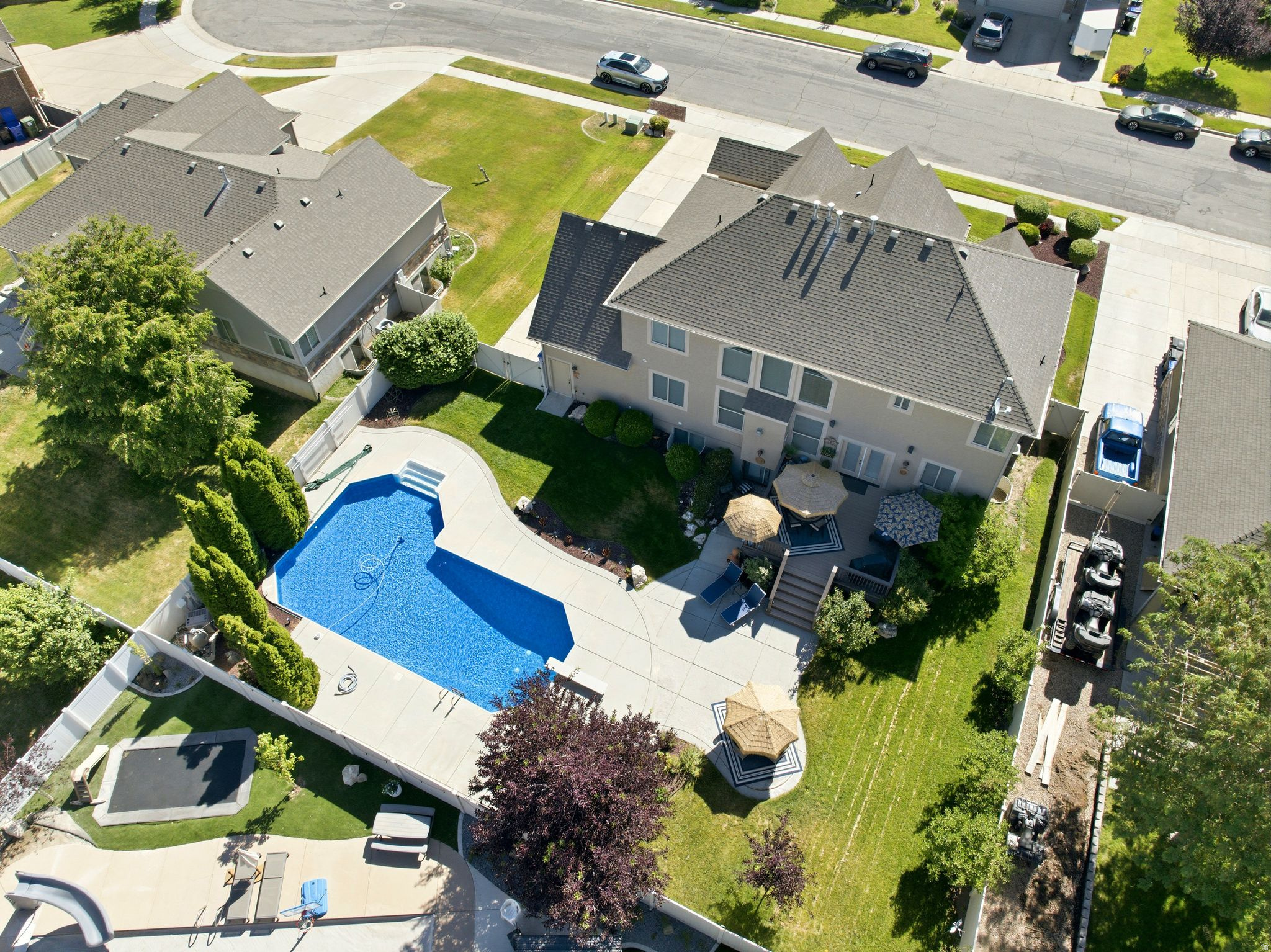 COOKS COUNTRY COVE - Residential