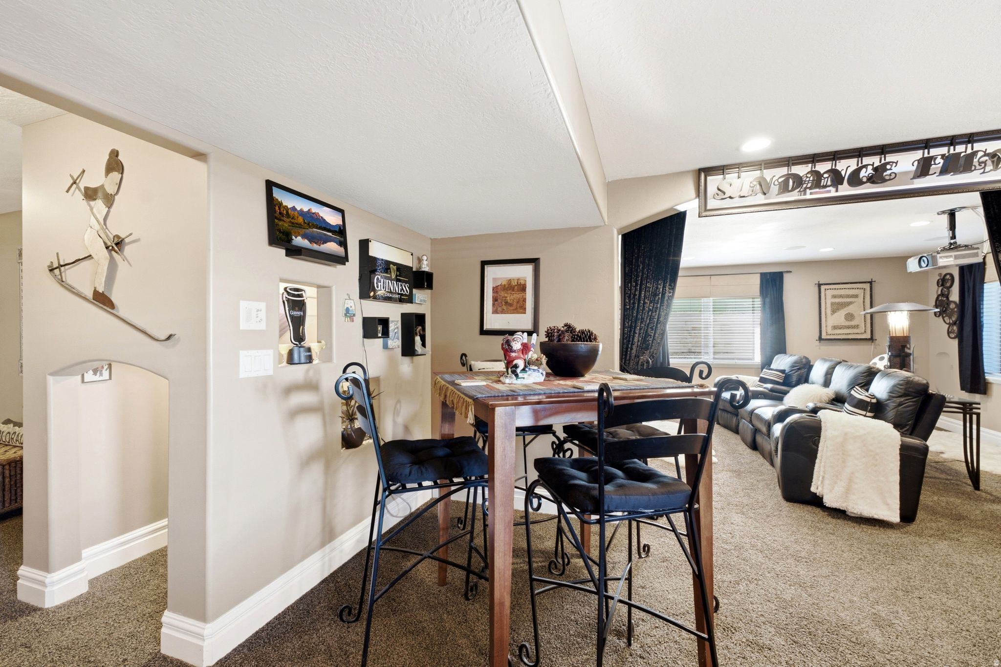 COOKS COUNTRY COVE - Residential