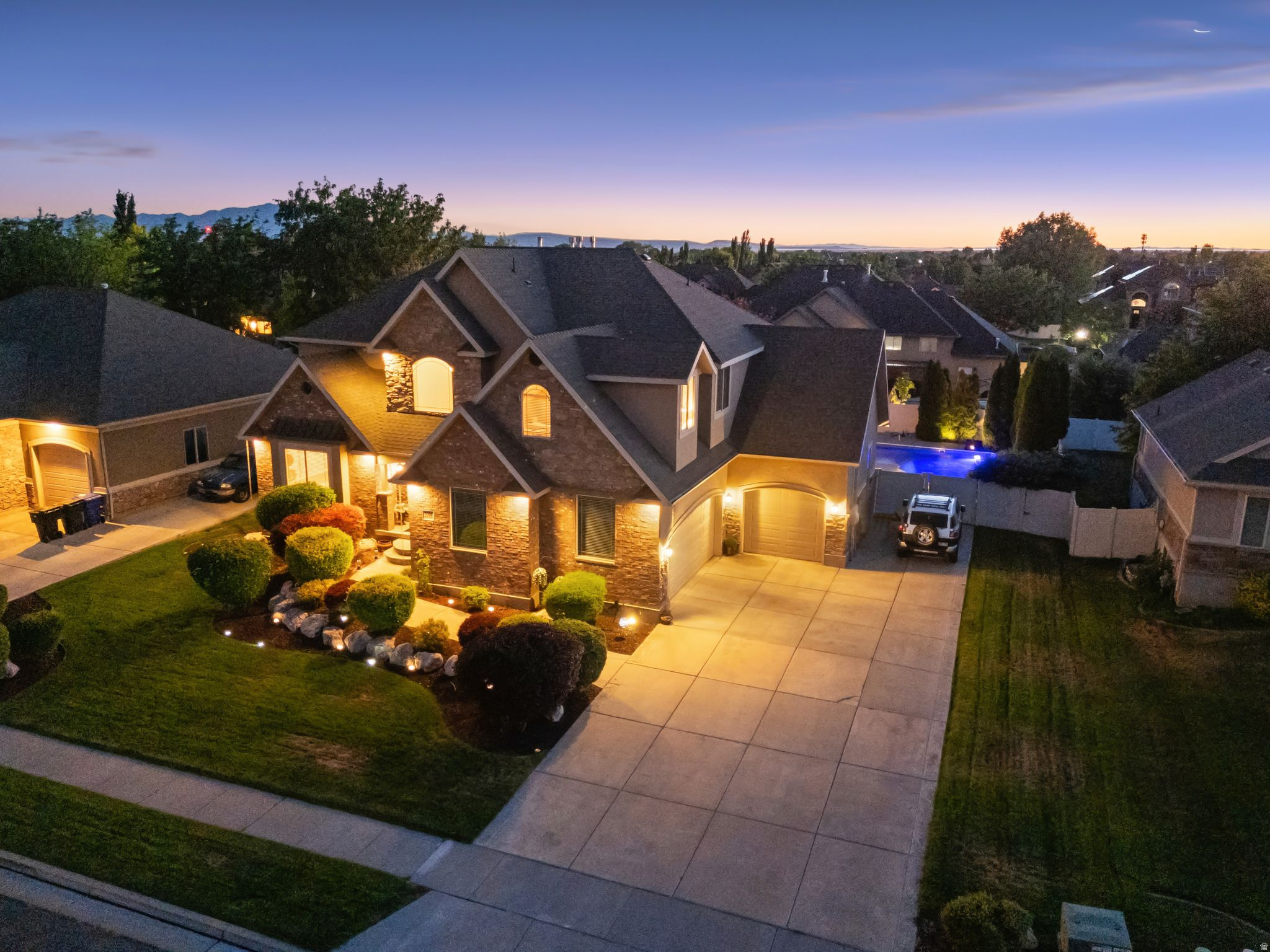 COOKS COUNTRY COVE - Residential
