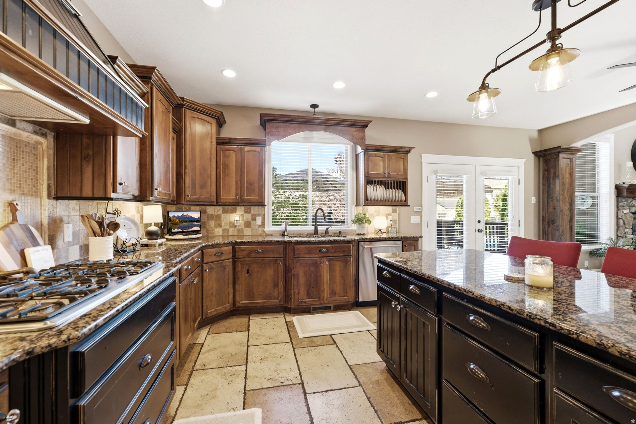 COOKS COUNTRY COVE - Residential