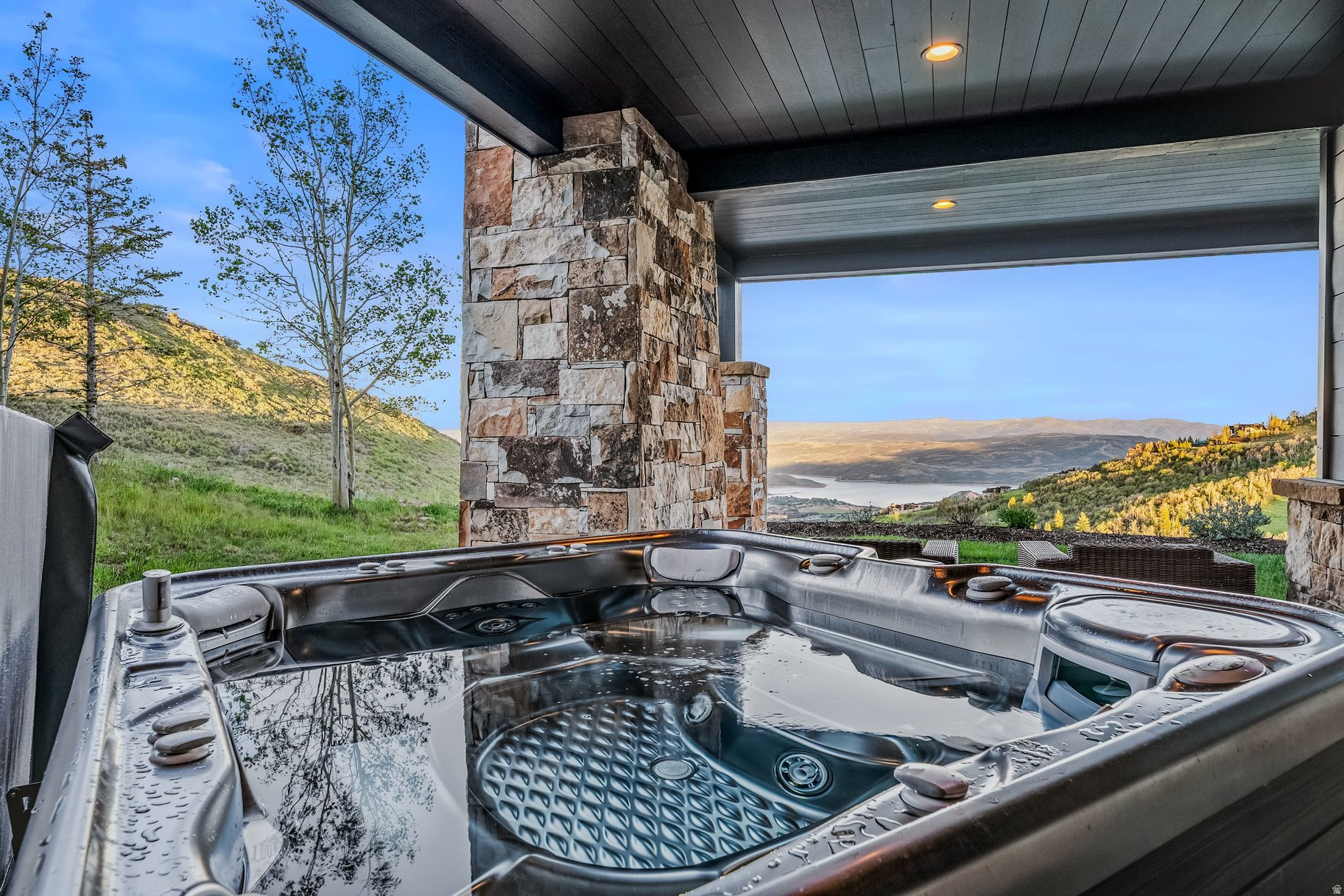 SNOWTOP - Residential
