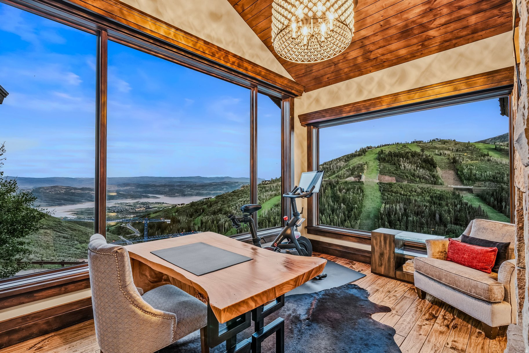 SNOWTOP - Residential