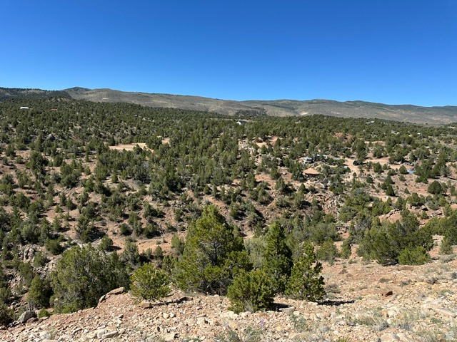 RED CREEK RANCHES - Land
