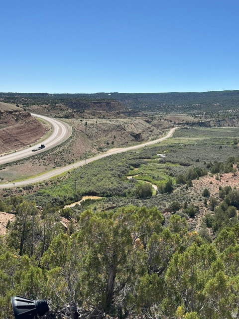 RED CREEK RANCHES - Land