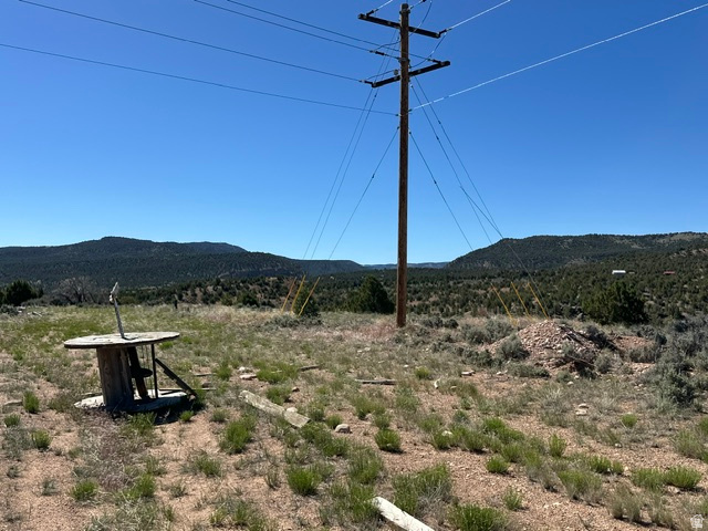 RED CREEK RANCHES - Land
