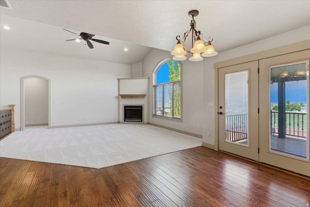 MOUNT LOAFER VIEW - Residential