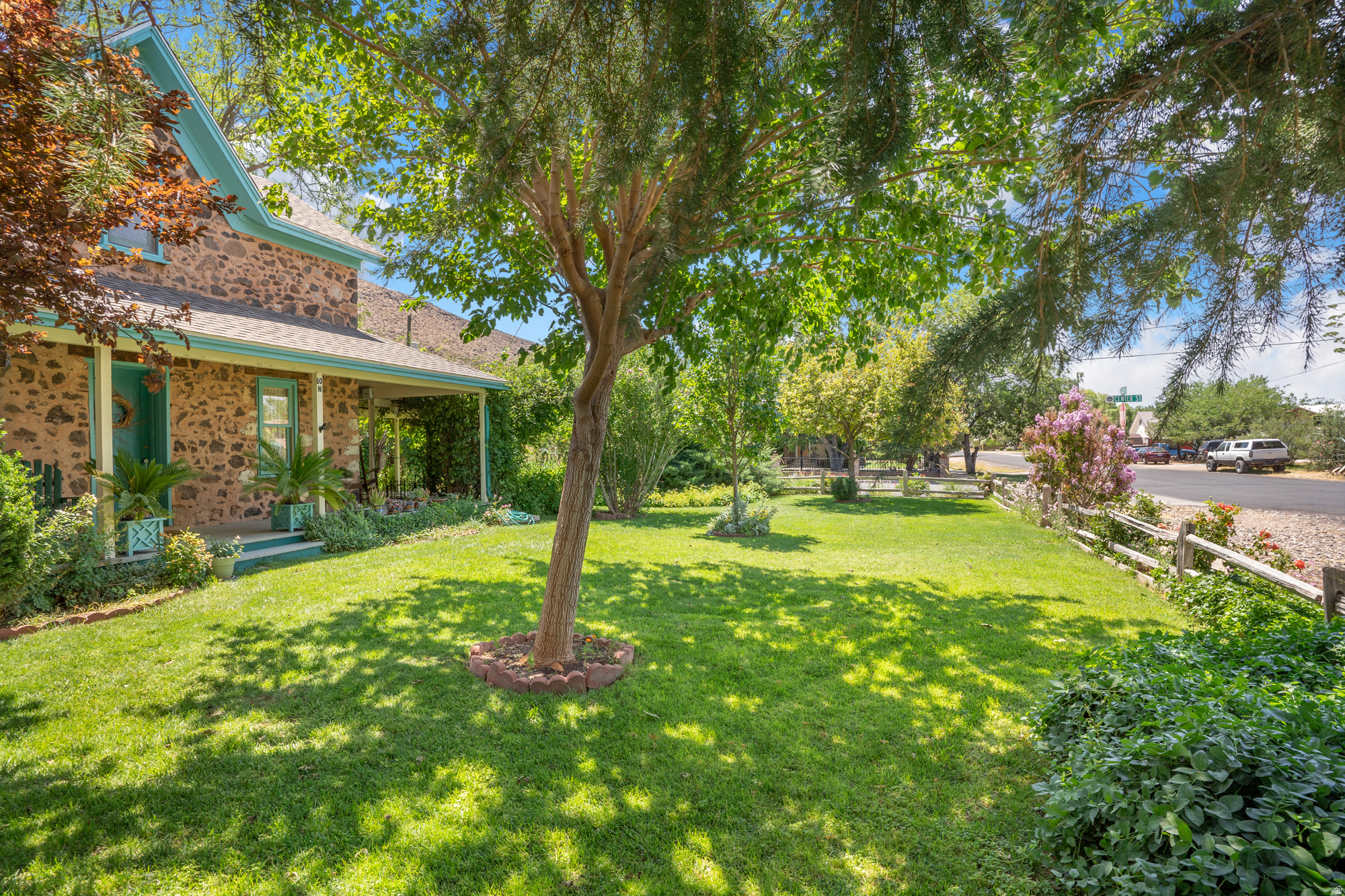 TOQUERVILLE TOWNSITE SRVY - Residential
