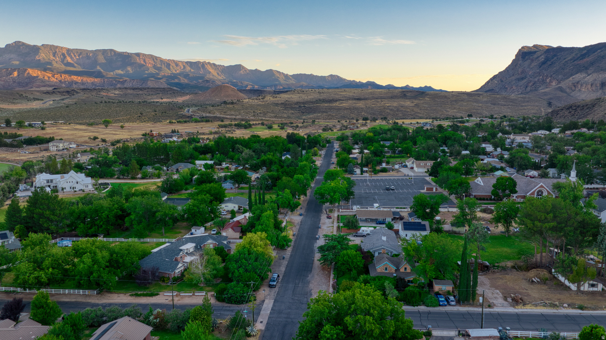 TOQUERVILLE TOWNSITE SRVY - Residential