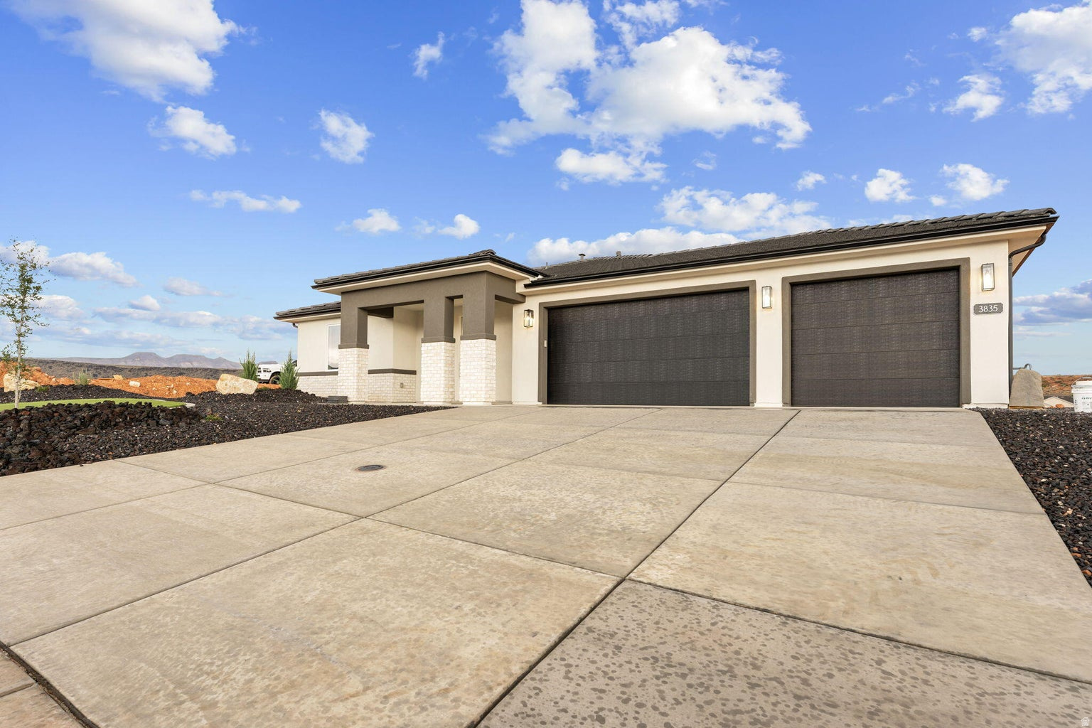 DIXIE HEIGHTS - Residential