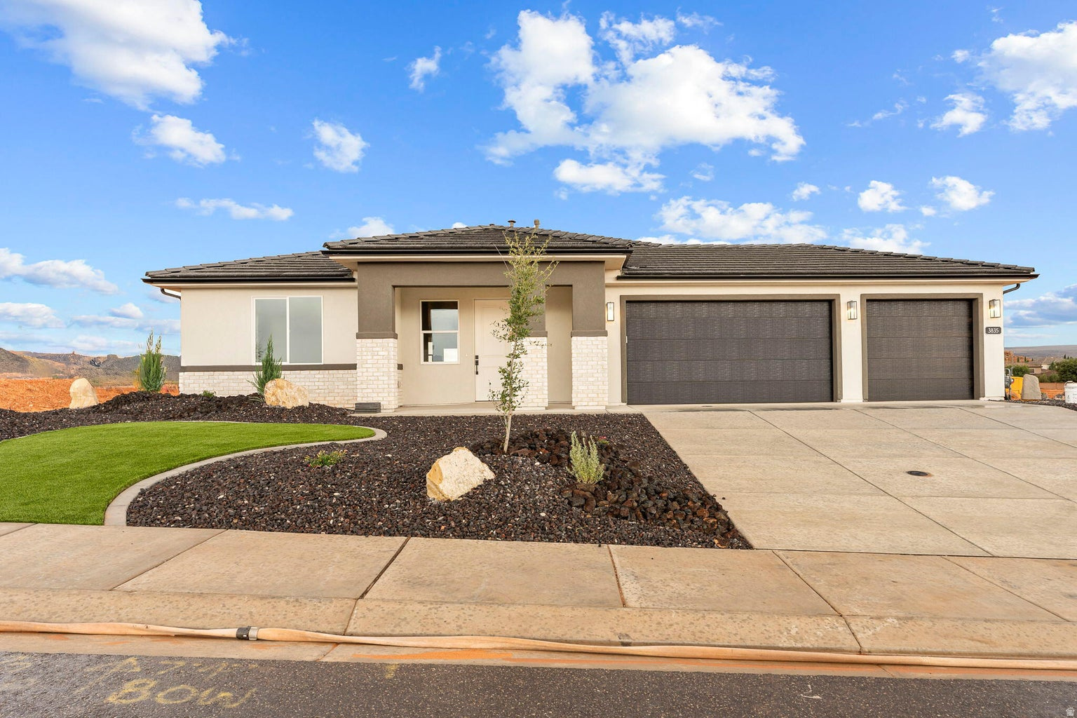DIXIE HEIGHTS - Residential