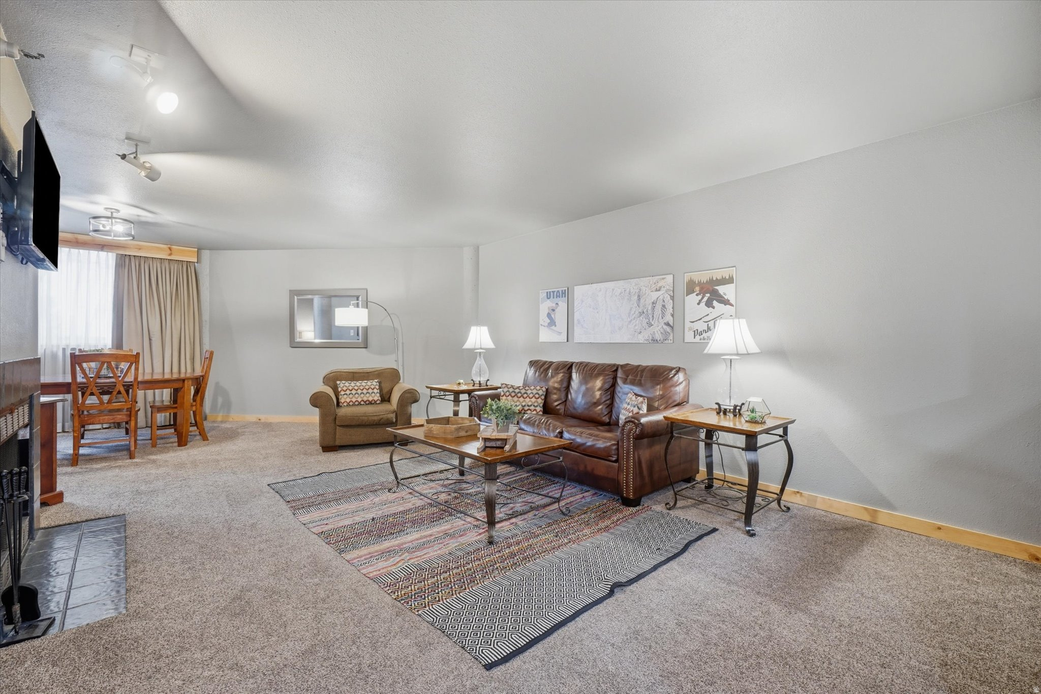 SILVER KING CONDOMINIUM - Residential