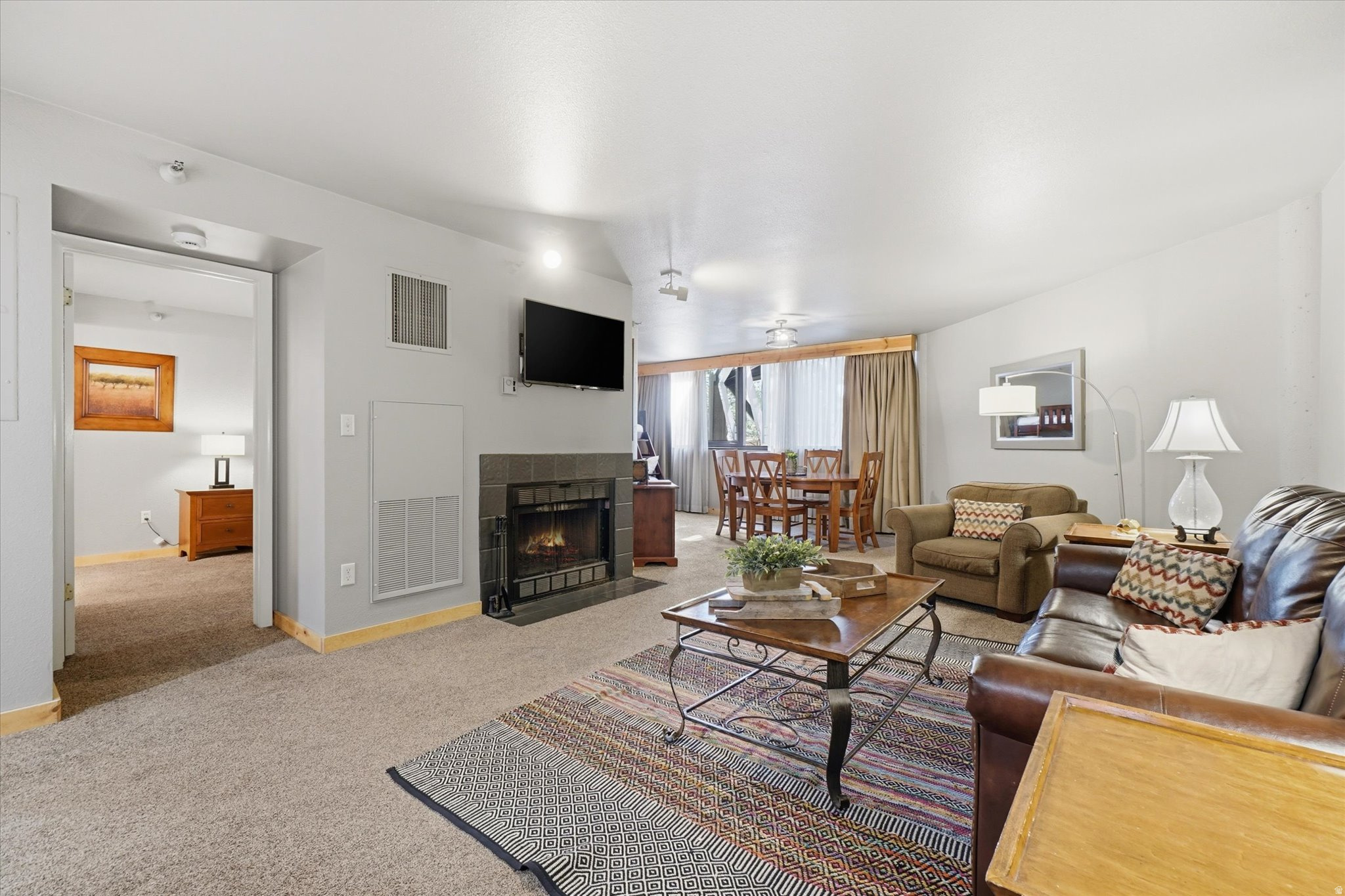 SILVER KING CONDOMINIUM - Residential