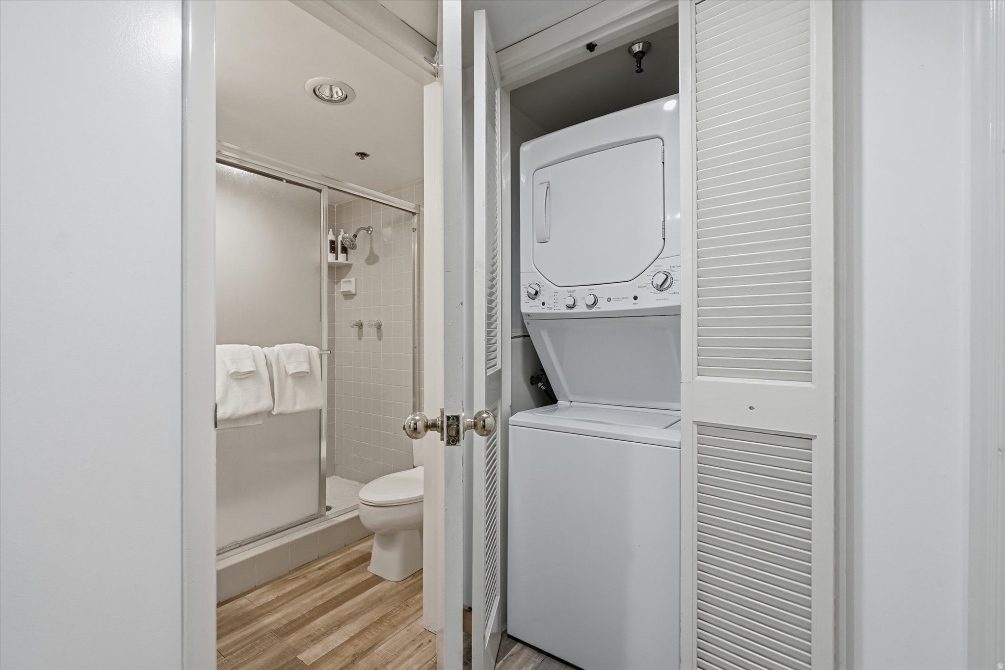 SILVER KING CONDOMINIUM - Residential